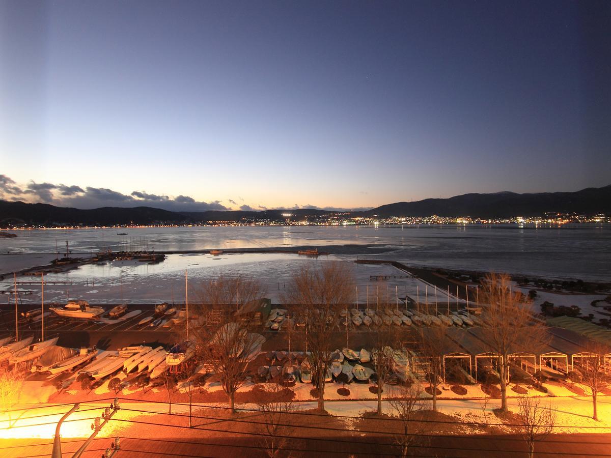 Suwa Lakeside Hotel Buitenkant foto